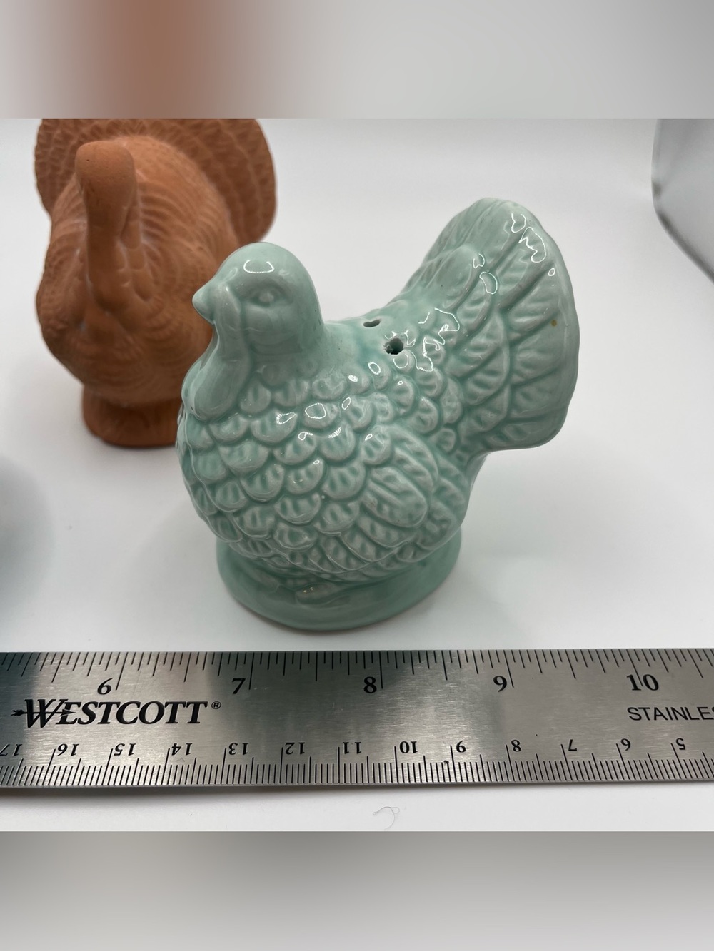 Ceramic Terracotta Thanksgiving Fall Turkey S & P Shaker Figurine Bundle of 3 - Picture 4 of 9